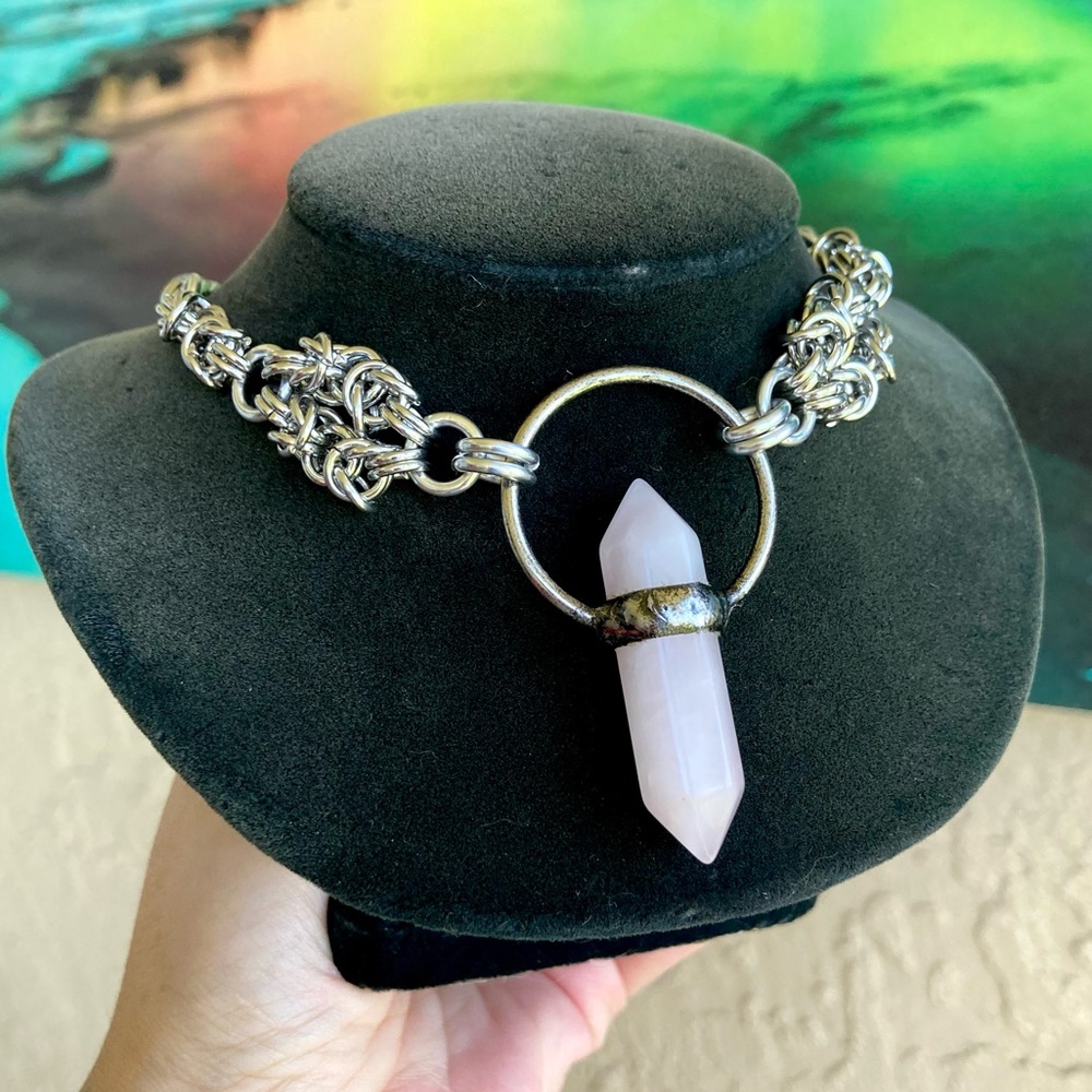 Handmade Genuine light pink rose quartz crystal maille silver boho goth necklace - Picture 7 of 11